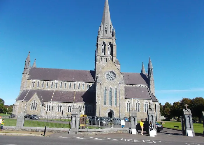 펜션 No 1 Village Vacation 킬라니